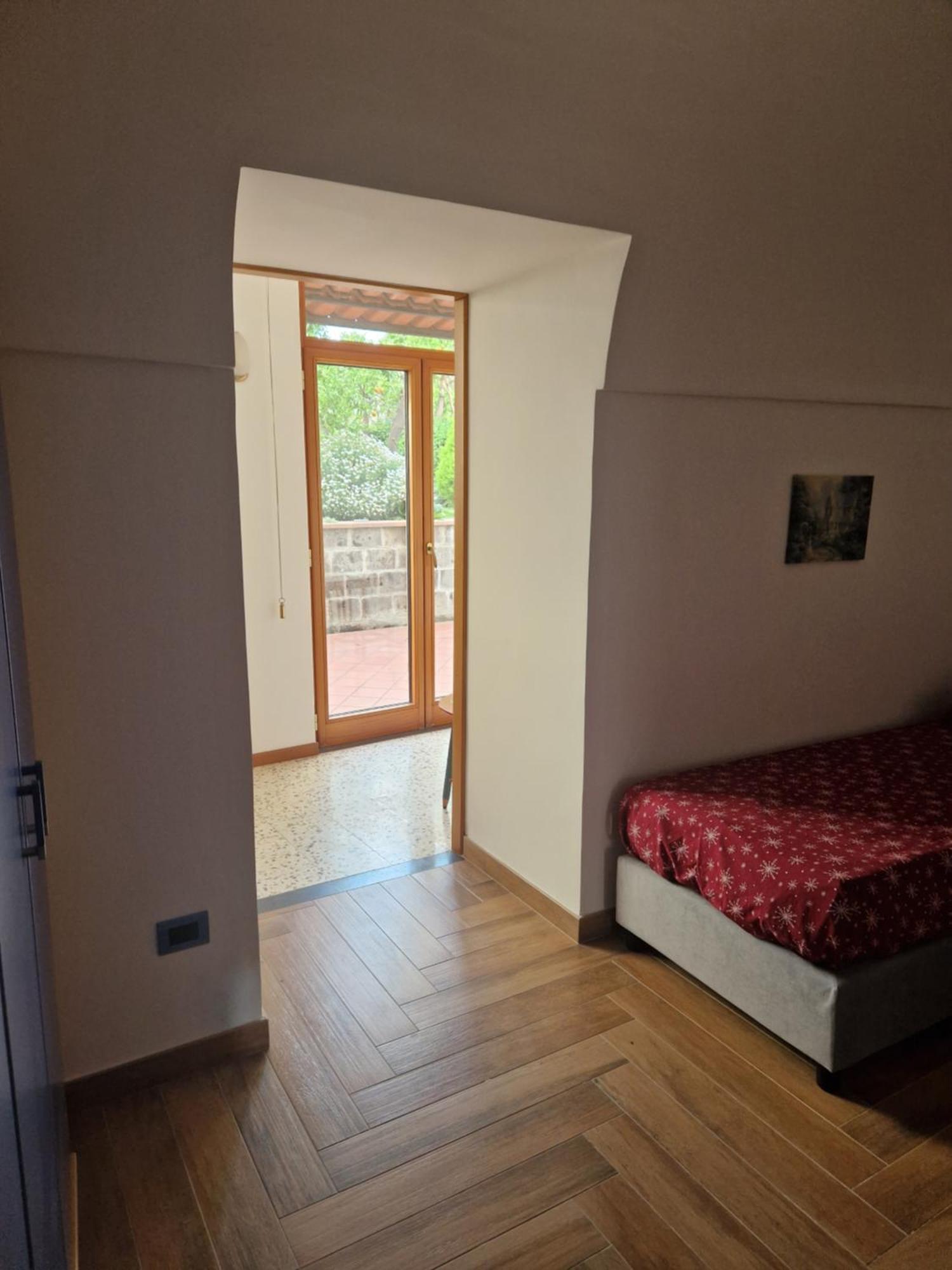 Il Giardino Dei Gigli Apartment Мета Екстериор снимка