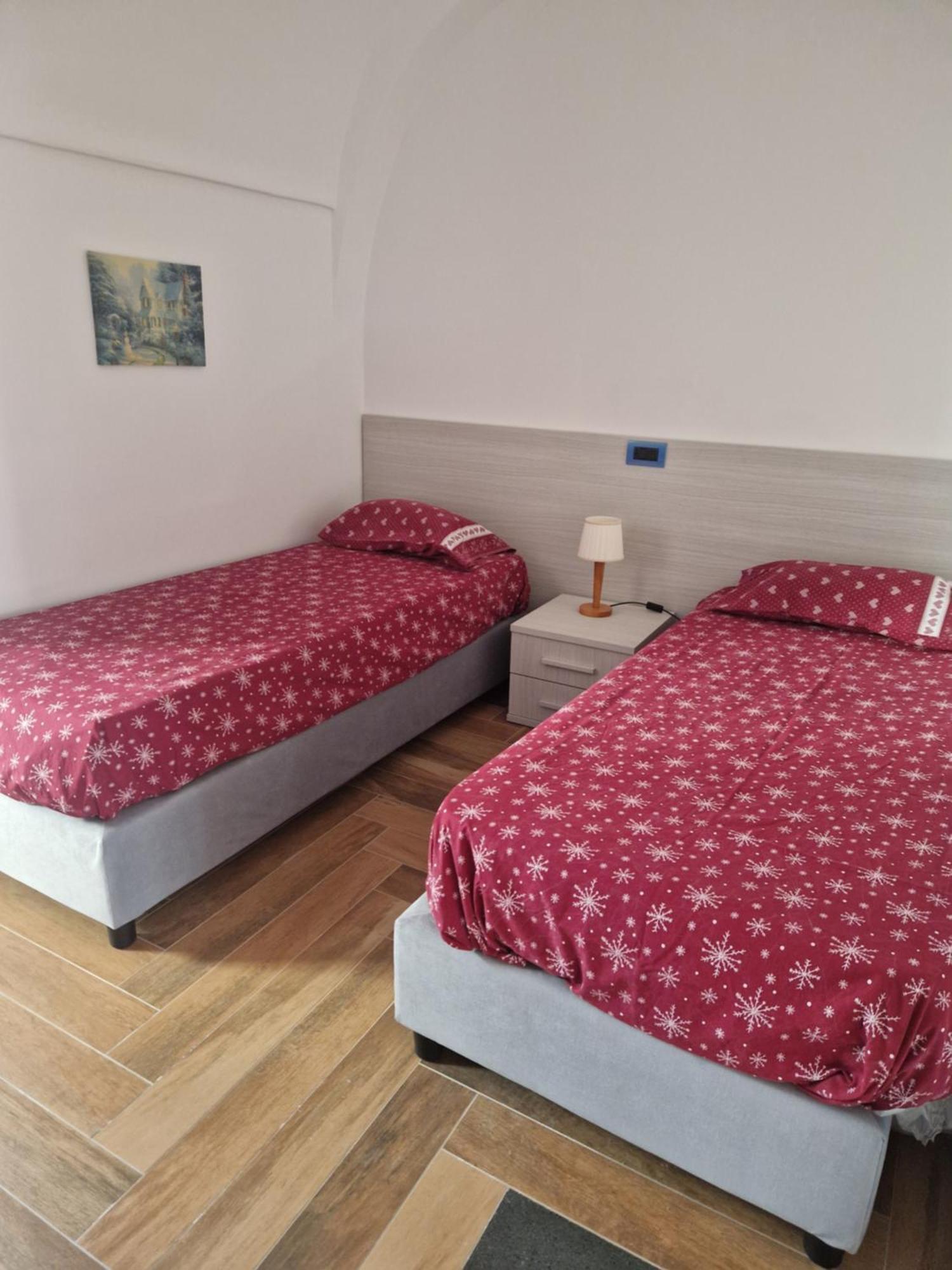 Il Giardino Dei Gigli Apartment Мета Екстериор снимка